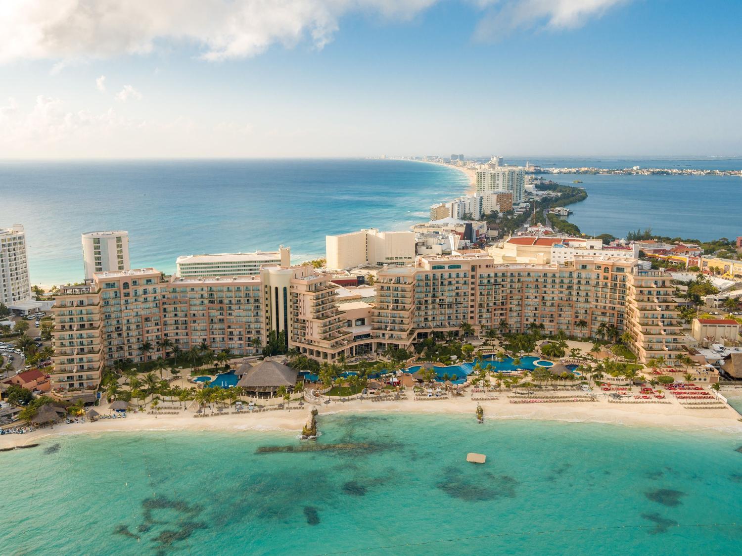 Hotel with all-inclusive - Grand Fiesta Americana Coral Beach Cancun - All Inclusive