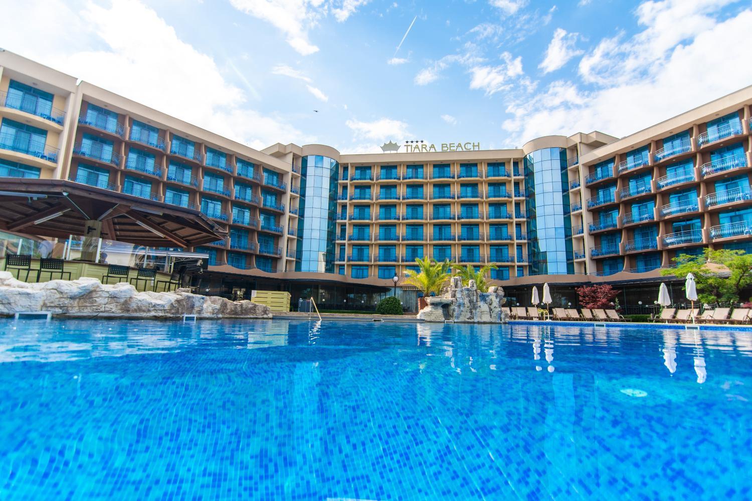 Hotel with all-inclusive - Tiara Beach - All Inclusive